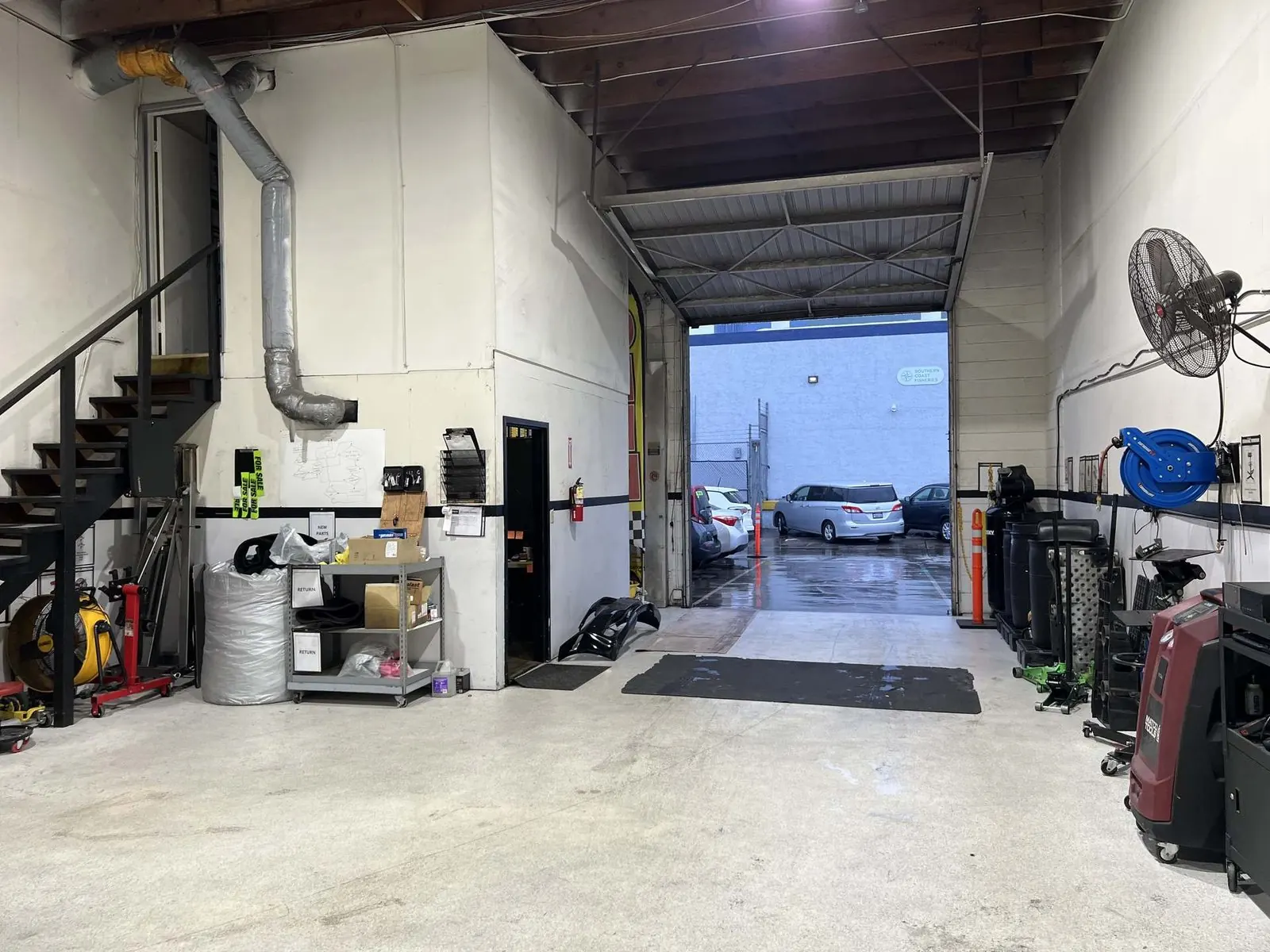Auto repair shop in Long Beach: service bays at Spada Auto