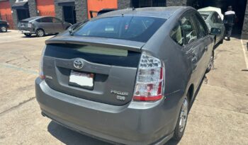 
									2005 Toyota Prius full								