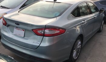 
									2013 Ford Fusion SE Hybrid full								